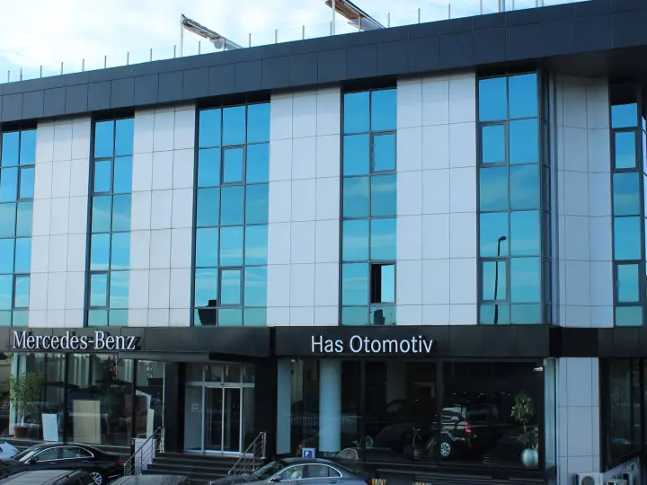 Mercedes-Benz Has Otomotiv