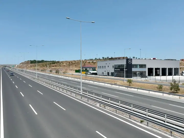 Mercedes-Benz Mengerler Dilovası Kamyon Servisi