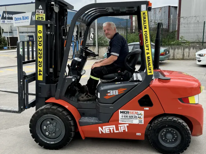 Mersen Platform Oto Kurtarma ve Vinç Hizmetleri