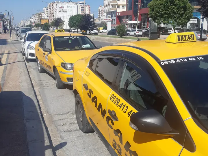 mersin tıp fakültesi taksi durağı