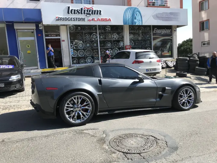 Mesut Otomotiv Lastik Ve Jant Servisi