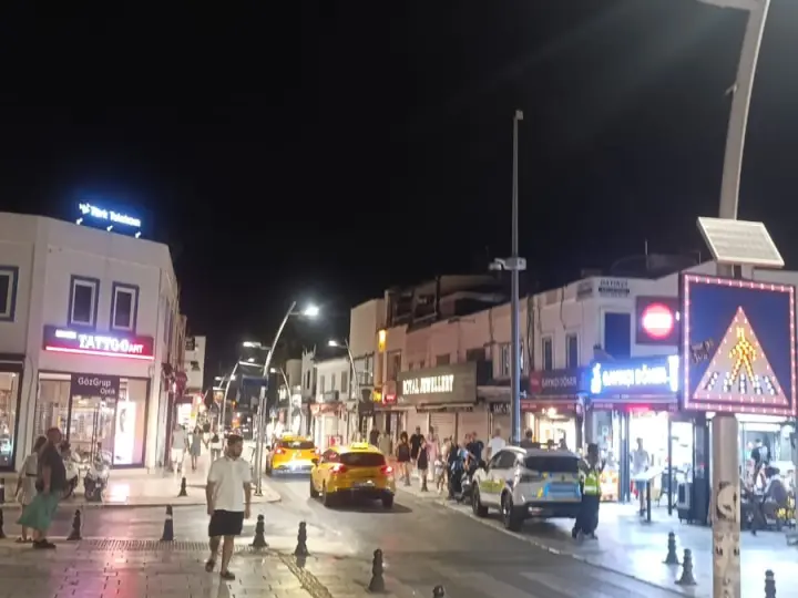 Mimoza Taksi & VIP turkuaz