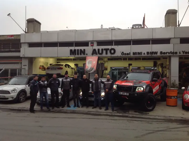 Min. Auto