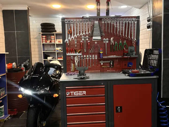 MK MOTOR