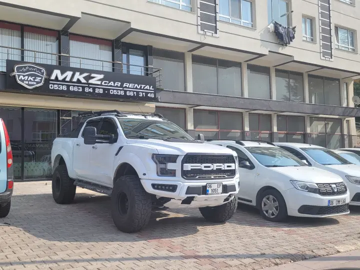MKZ CARRENTAL