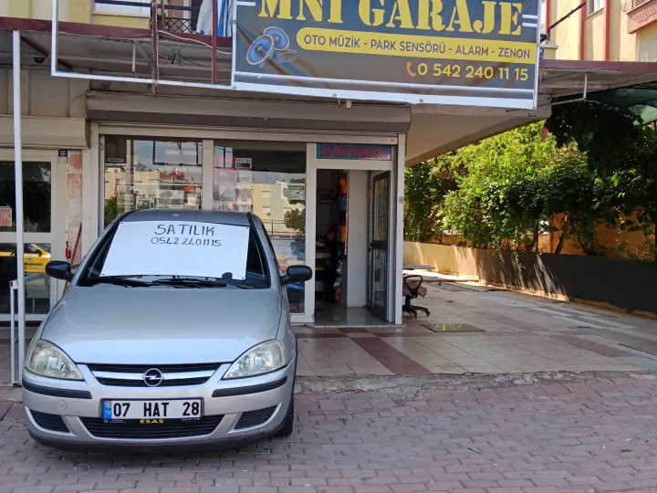 Mni Garaj