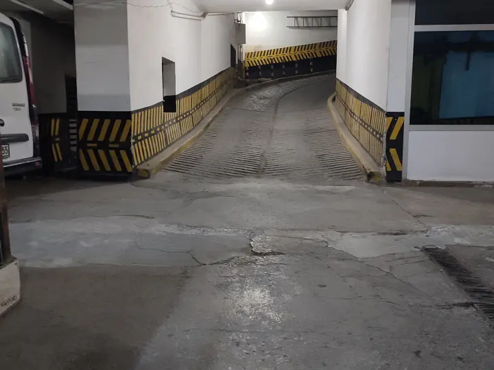 Moda Kapalı Otopark