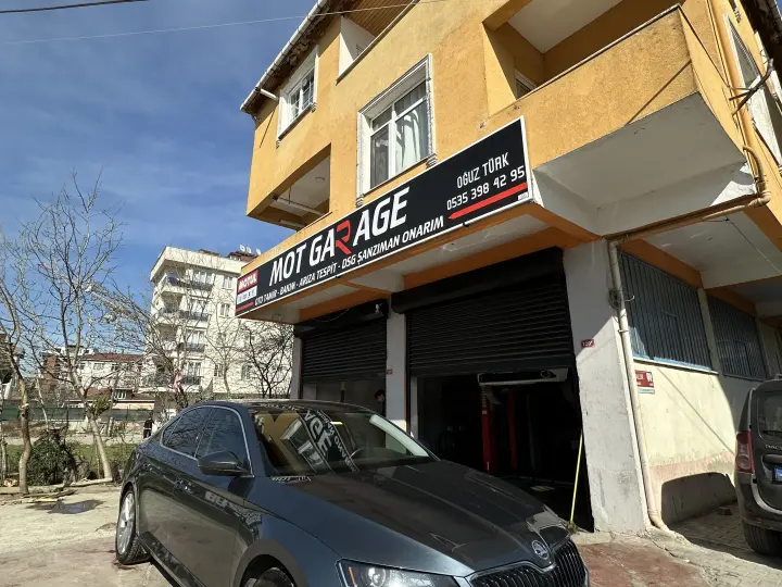 MOT GARAGE