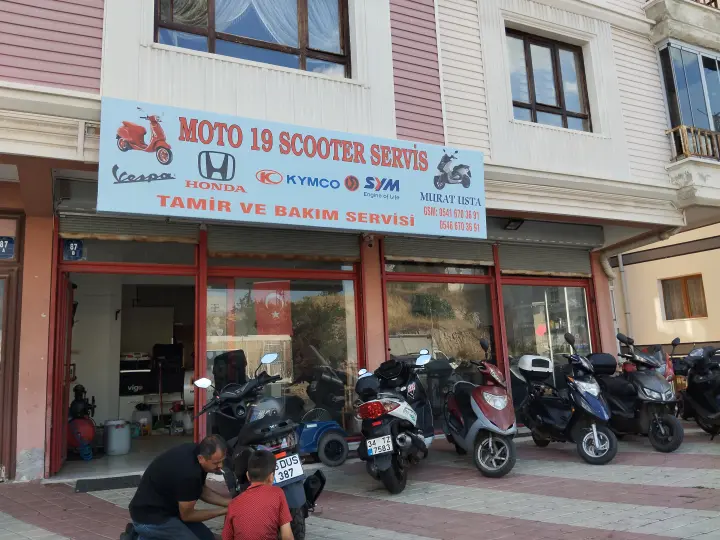 Moto 19 Scooter Servis