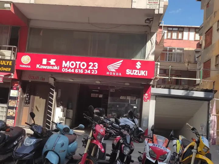 Moto 23