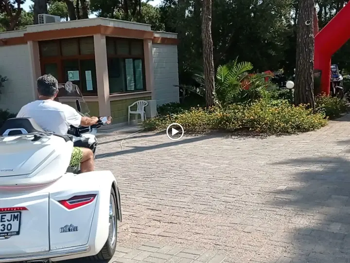 Moto Assist VIP Motosiklet & Otomobil Transfer Hizmetleri