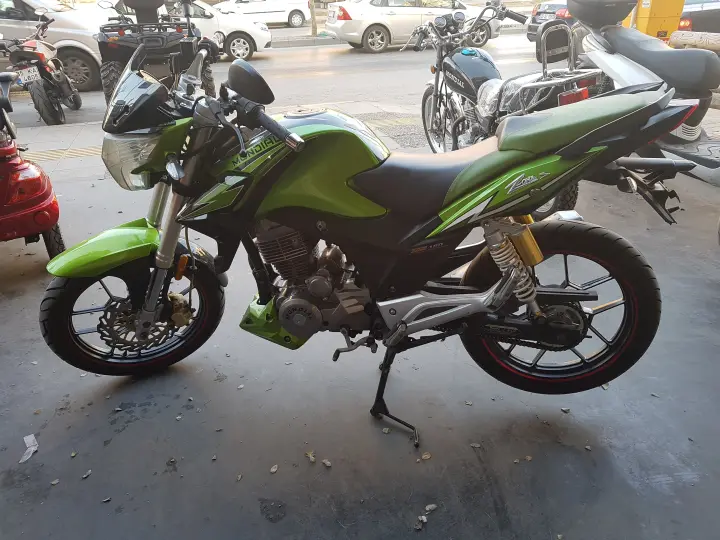 Moto Ay