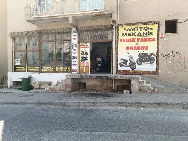 Moto Bike House
