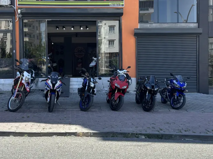 MOTO CARİZMA yetkili servis