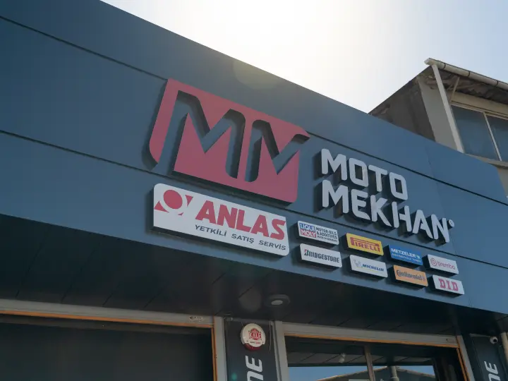 Moto Mekhan