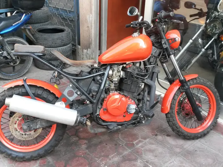 MOTO MOTO