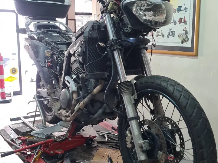 Motoart Work Shop