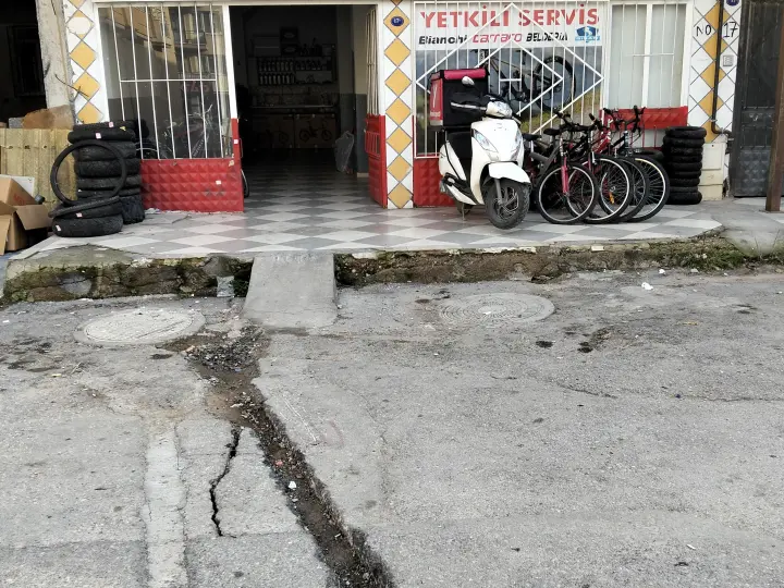 Motobike35 motorsiklet ve bisiklet tamir dükkanı