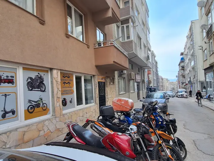 Motorcu Kadir usta