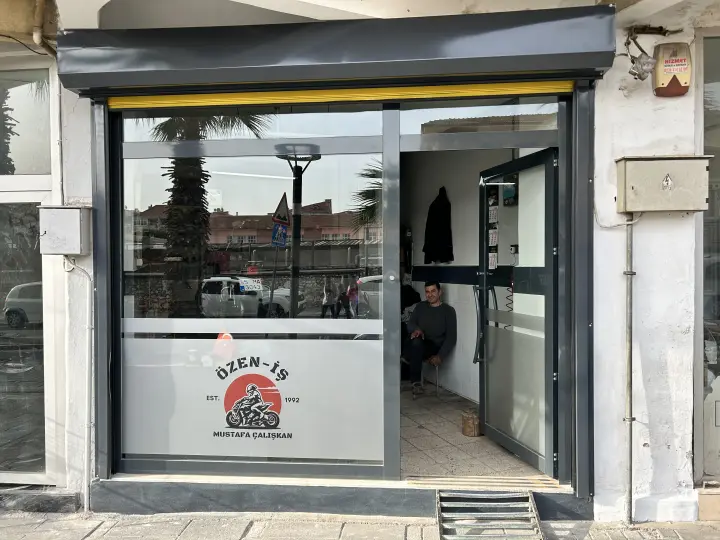 MOTORCU SARİ İBO