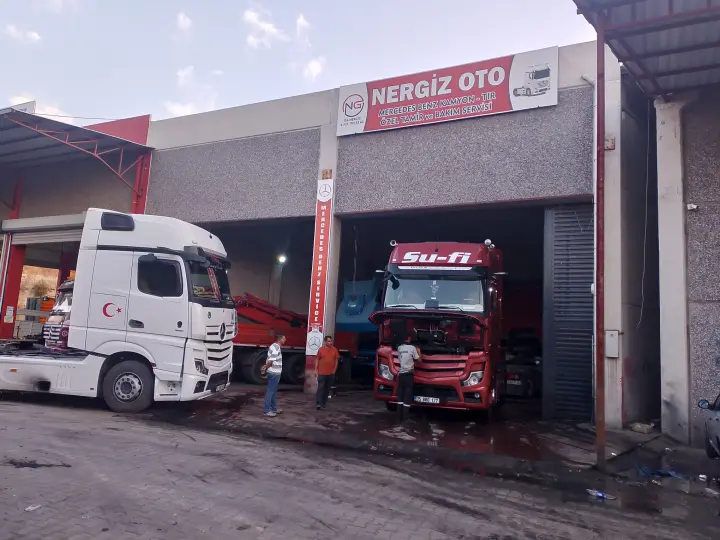 Nergiz Oto Mercedes Benz Kamyon Tır Özel Tamir Bakım Servisi