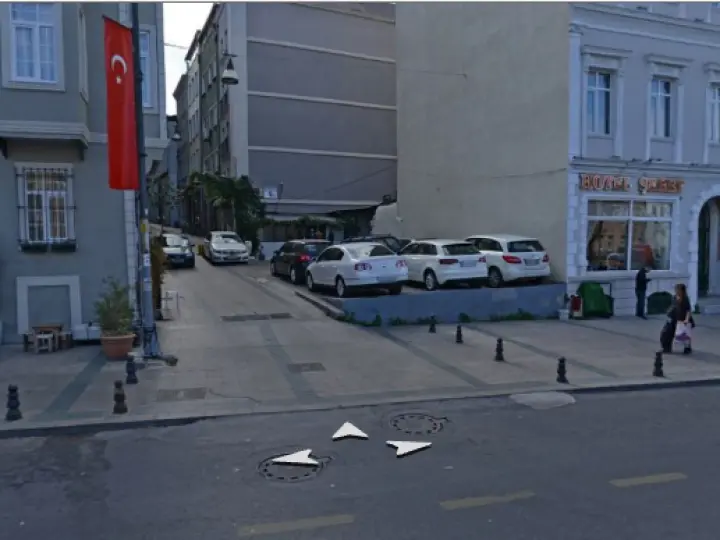 Nevizade Otopark