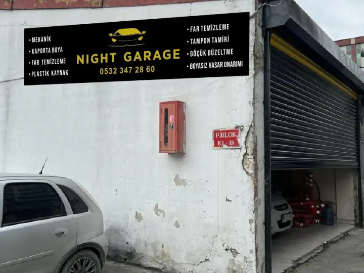 NIGHT GARAGE
