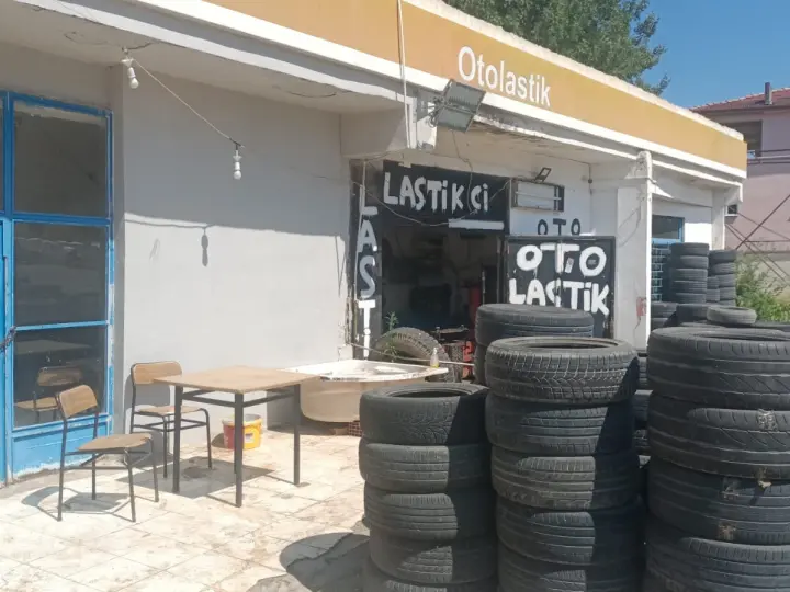 Niksar Yol Yardım Oto Lastik Tamiri