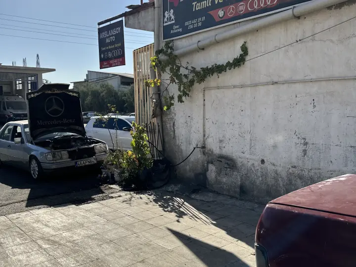 Nisa Auto