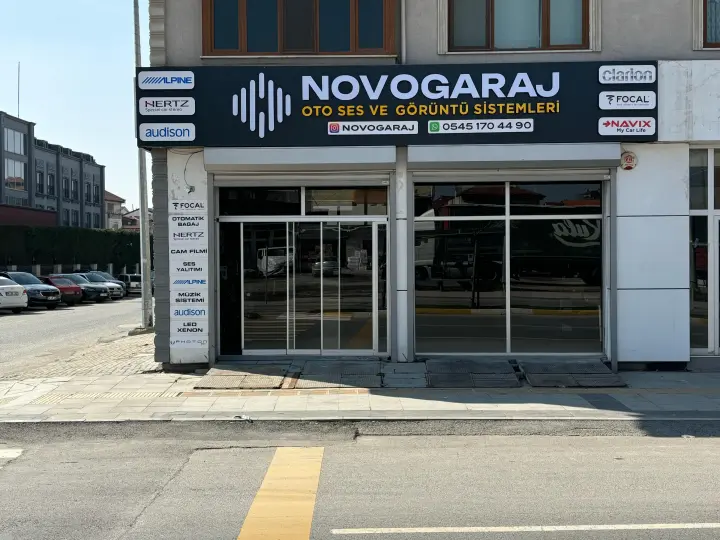 NOVO GARAJ