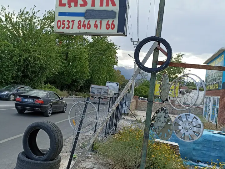 Nuri kartal yağ lastik akü servisi
