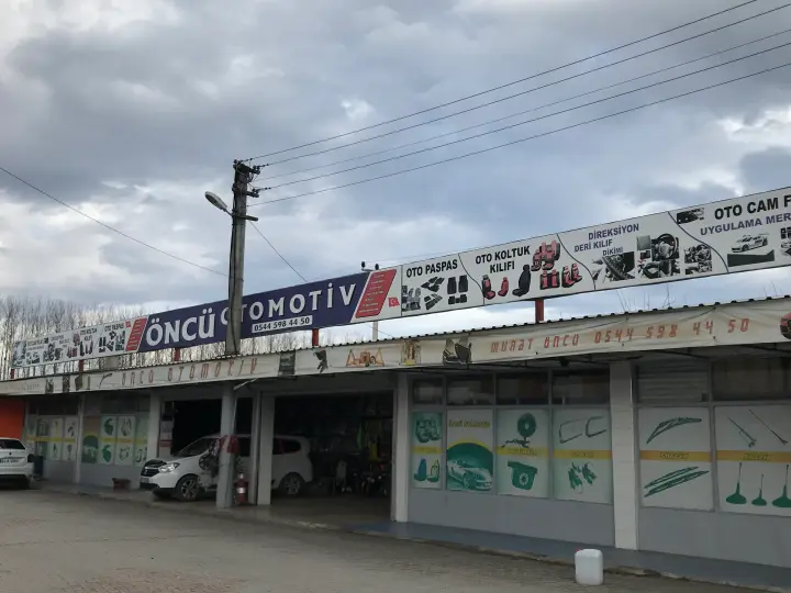 ÖNCÜ OTOMOTİV OTO AKSESUAR VE CAM FİLMİ UYGULAMA MERKEZİ