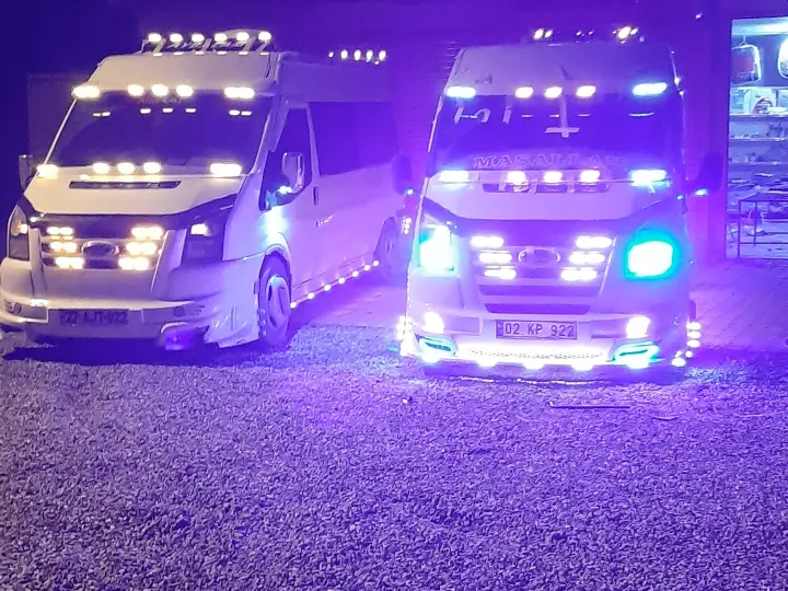 ÖNDER OTO KUAFÖR &AKSESESUAR