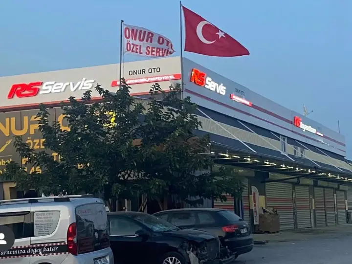 Onur Oto Boyasız Göçük Düzeltme Merkezi