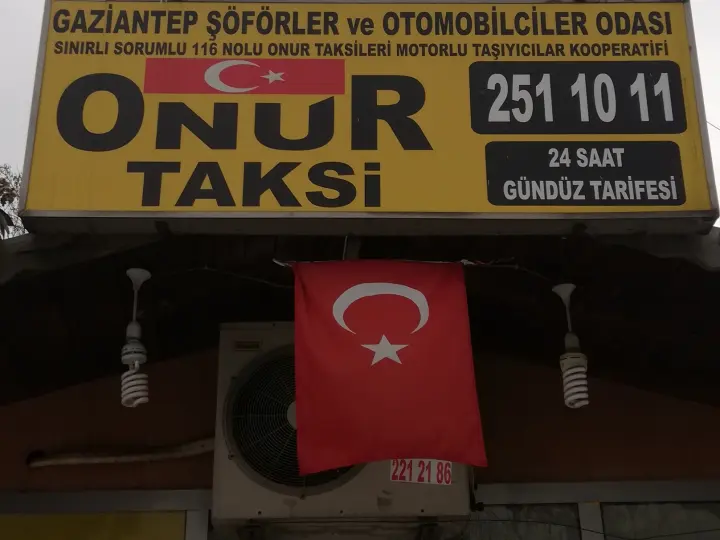 Onur Taksi Duraği