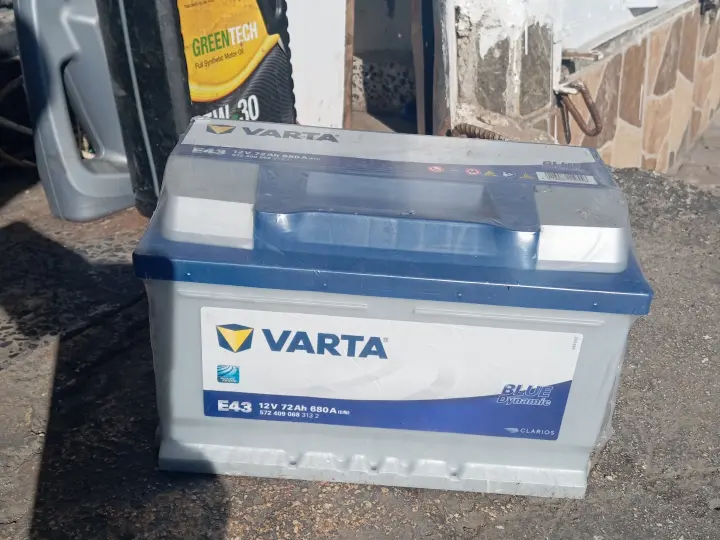 Oto akü ve elektrik