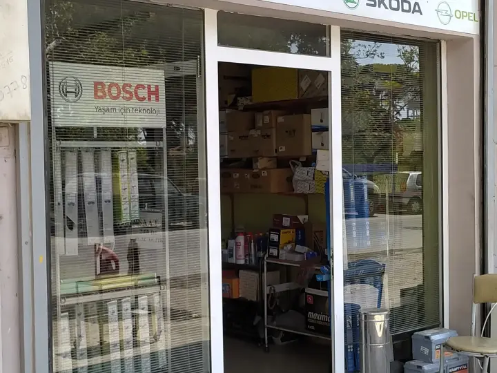 Oto Donat Merter Sayan