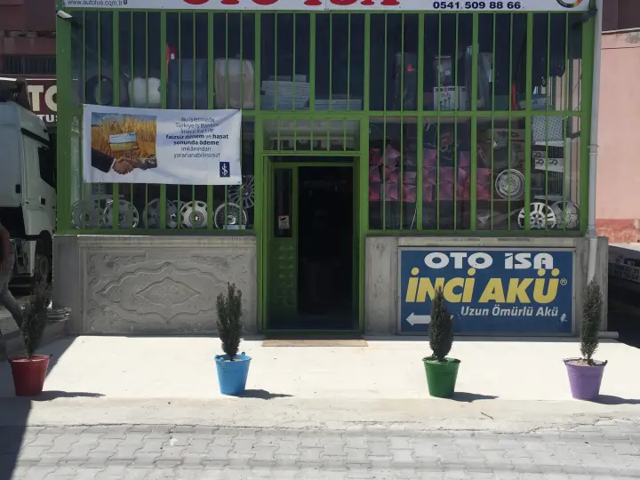 Oto İsa
