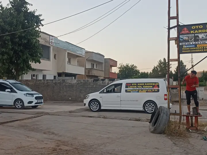 OTO KINIK KARDEŞLER LASTİK YOL YARDİM