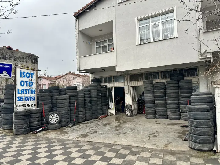 Oto Lastik Servisi