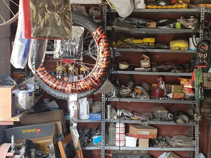 Oto Lastik Tamircisi