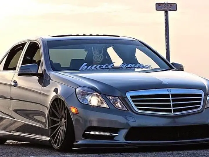 Oto Lastik Tamirhanesi