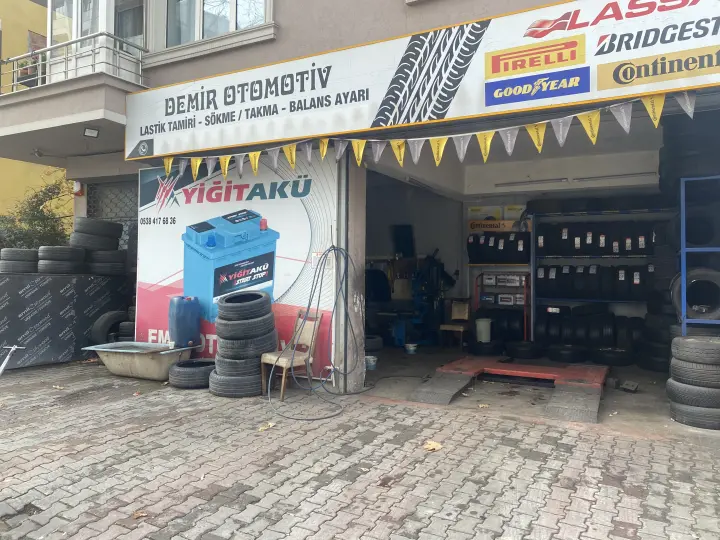 Oto lastikçi