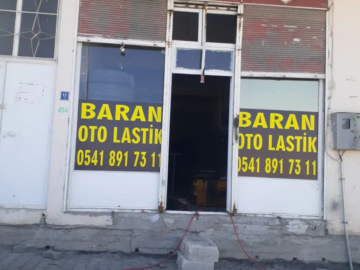 Oto Lastikçi