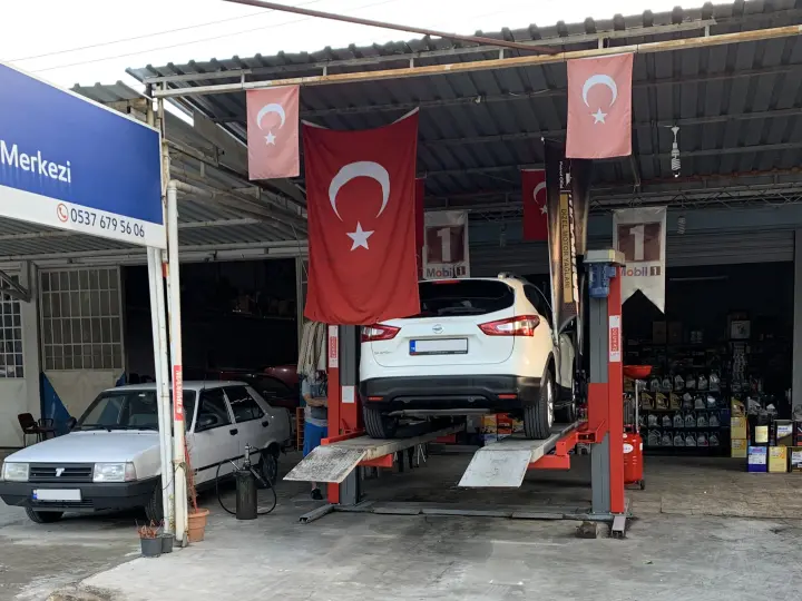 Oto Özen Yaǧ Deǧişim Merkezi