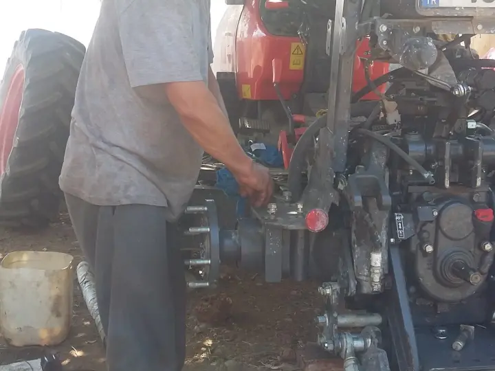 Oto Yaşar KUBOTA Traktör Tamir Bakım SERVİS.