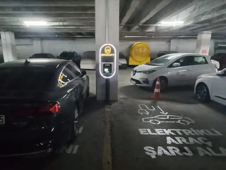 Otowatt Elektrikli Araç Şarj İstasyonu