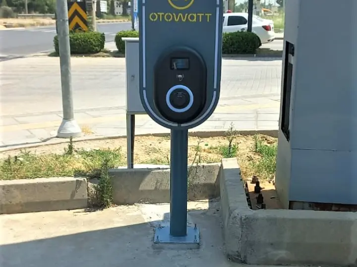 Otowatt Elektrikli Araç Şarj İstasyonu