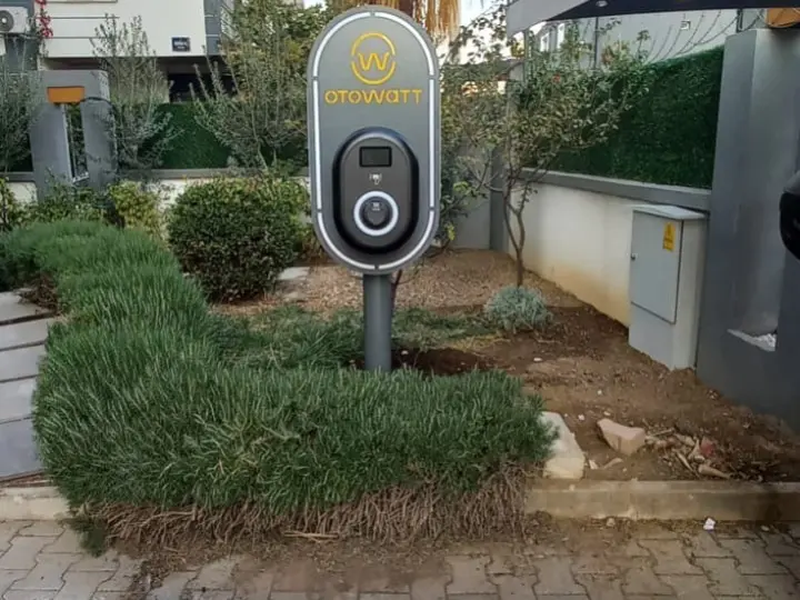 Otowatt Şarj İstasyonu