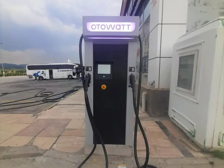 Otowatt Şarj İstasyonu